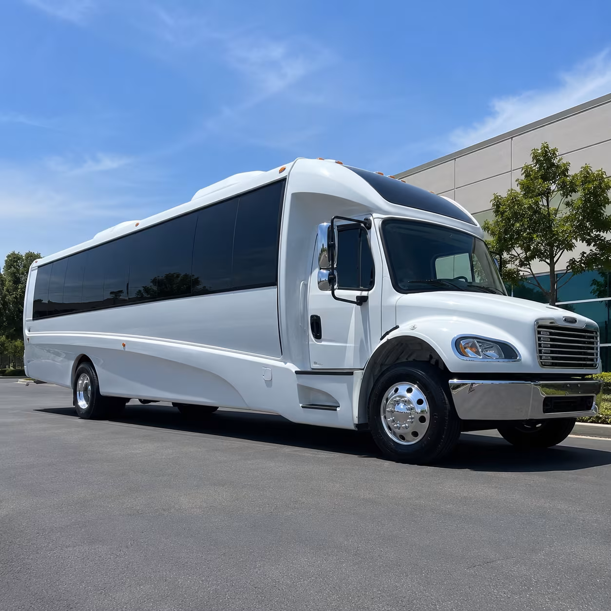 arvada 18 passenger minibus