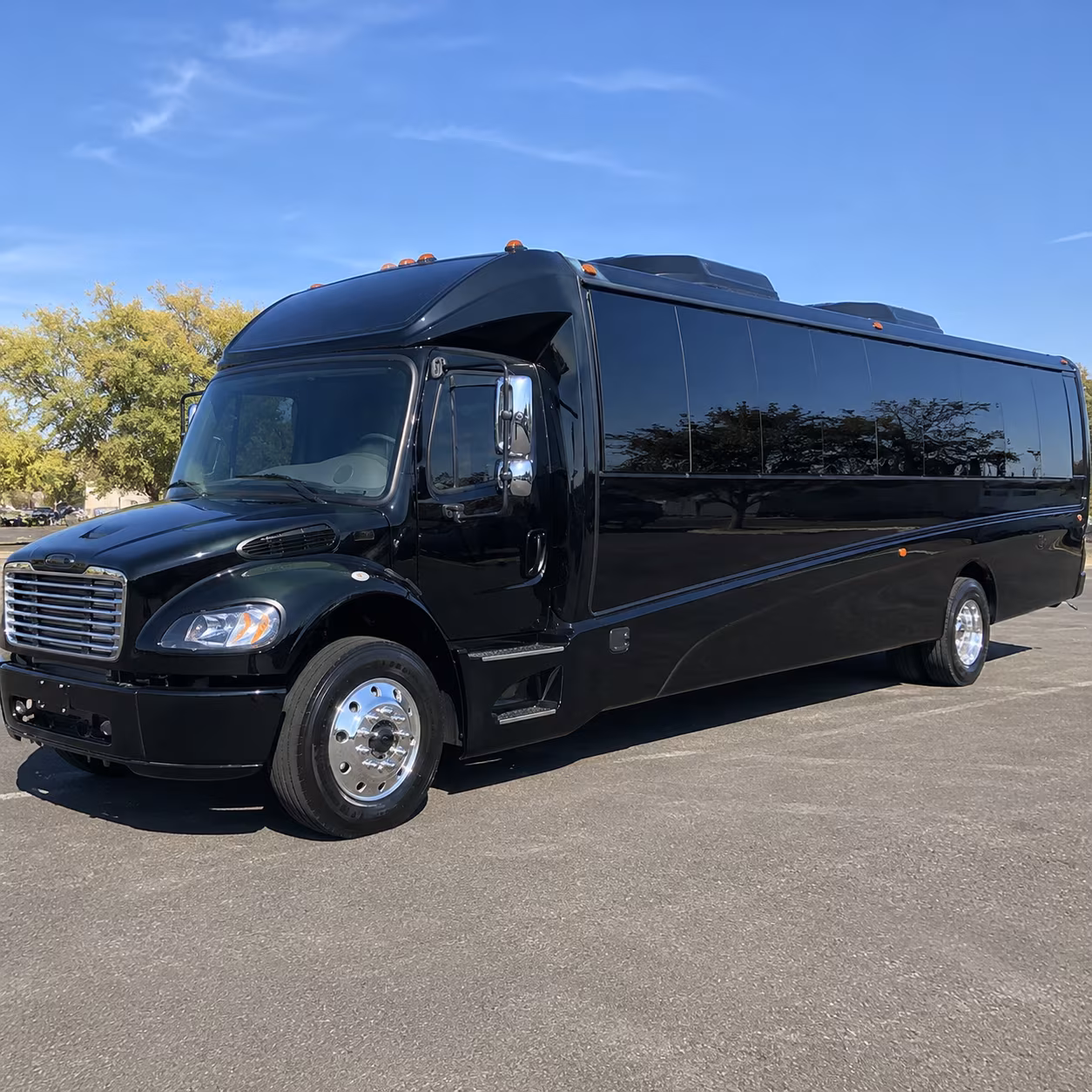 arvada 25 passenger minibus