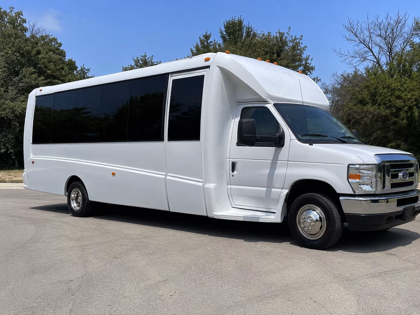 party buses for arvada birthdays bachelorettes and night out groups