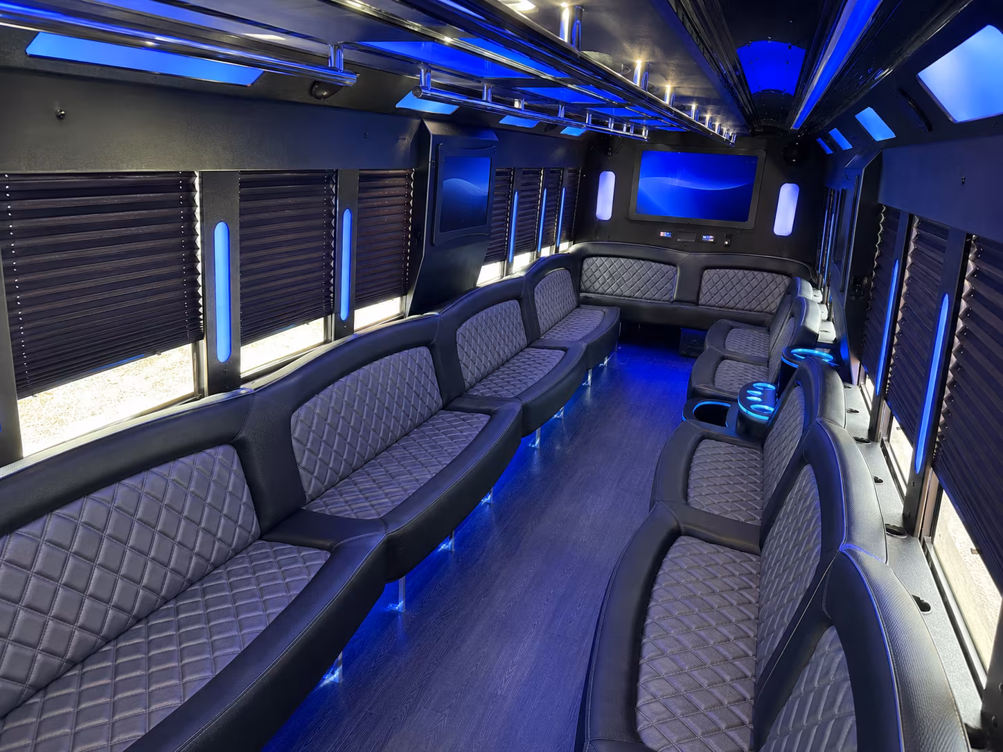 red rocks amphitheatre arvada party bus rental